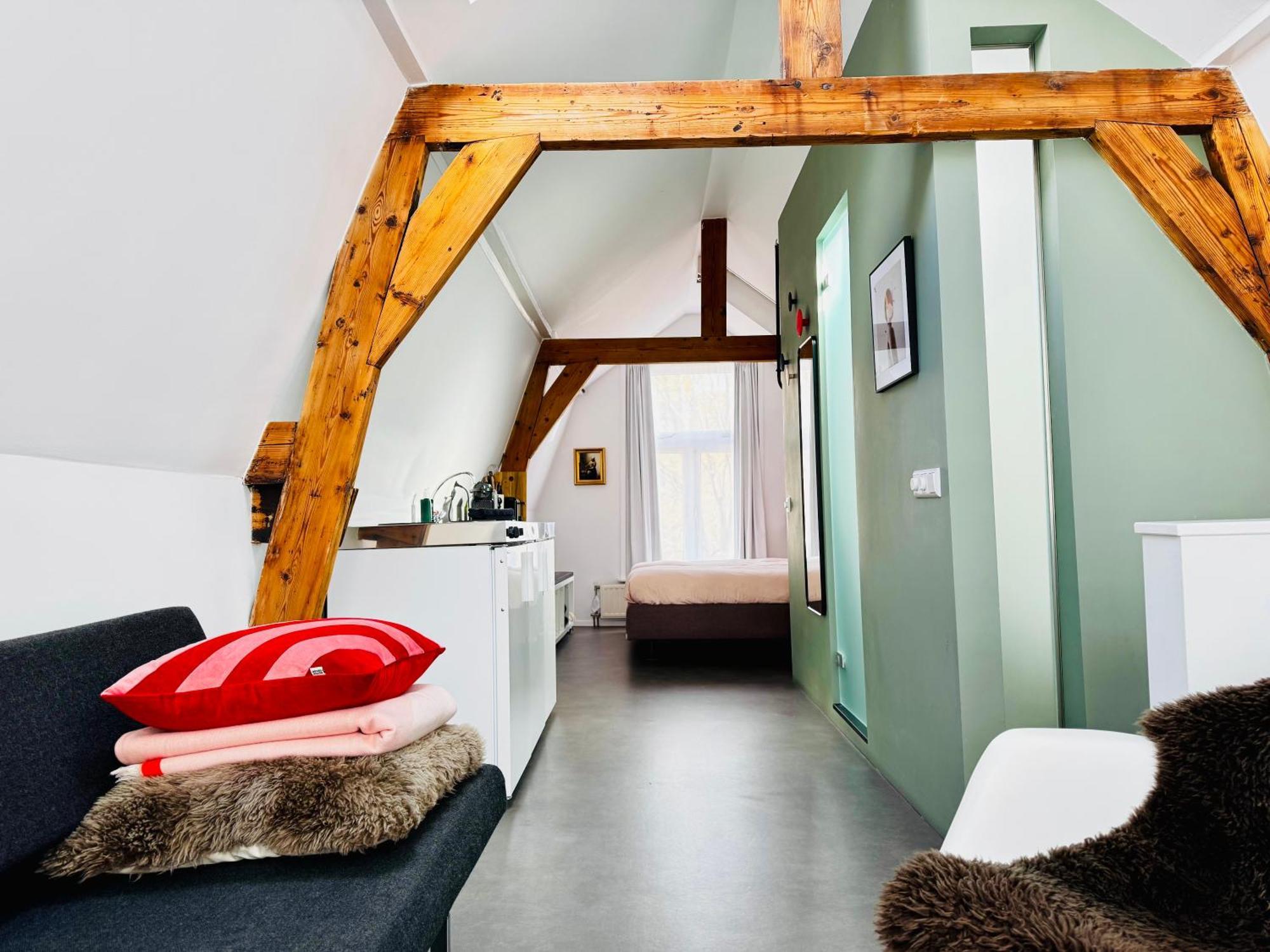 Betty Blue Bed & Breakfast Гауда Экстерьер фото